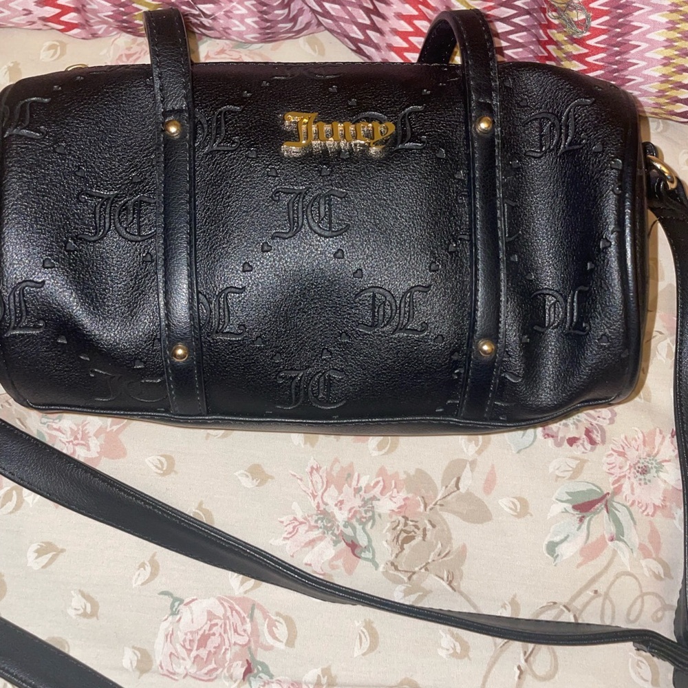 Juicy Couture Black barrel  Bag